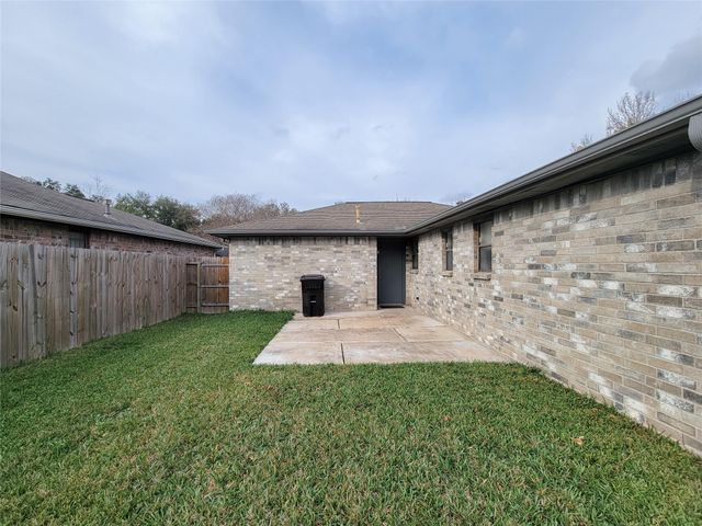 7835 Lumber Jack Drive, Houston, TX 77040