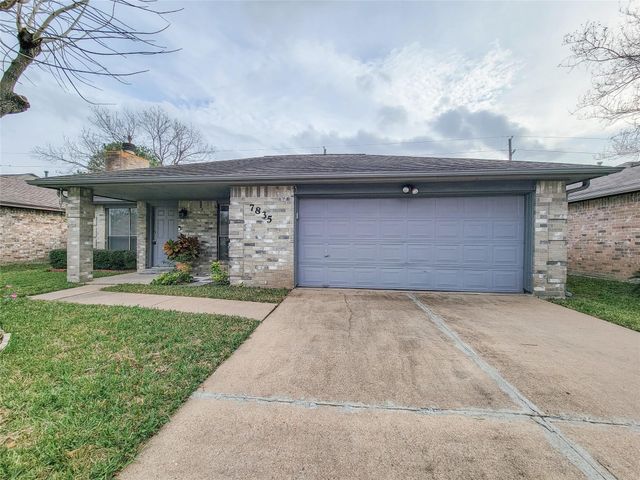 7835 Lumber Jack Drive, Houston, TX 77040