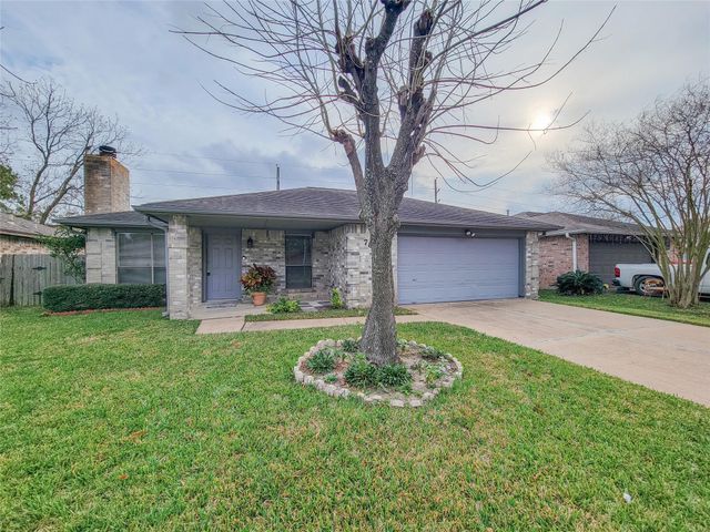 7835 Lumber Jack Drive, Houston, TX 77040