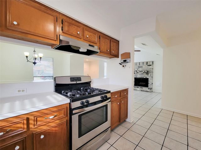 7835 Lumber Jack Drive, Houston, TX 77040