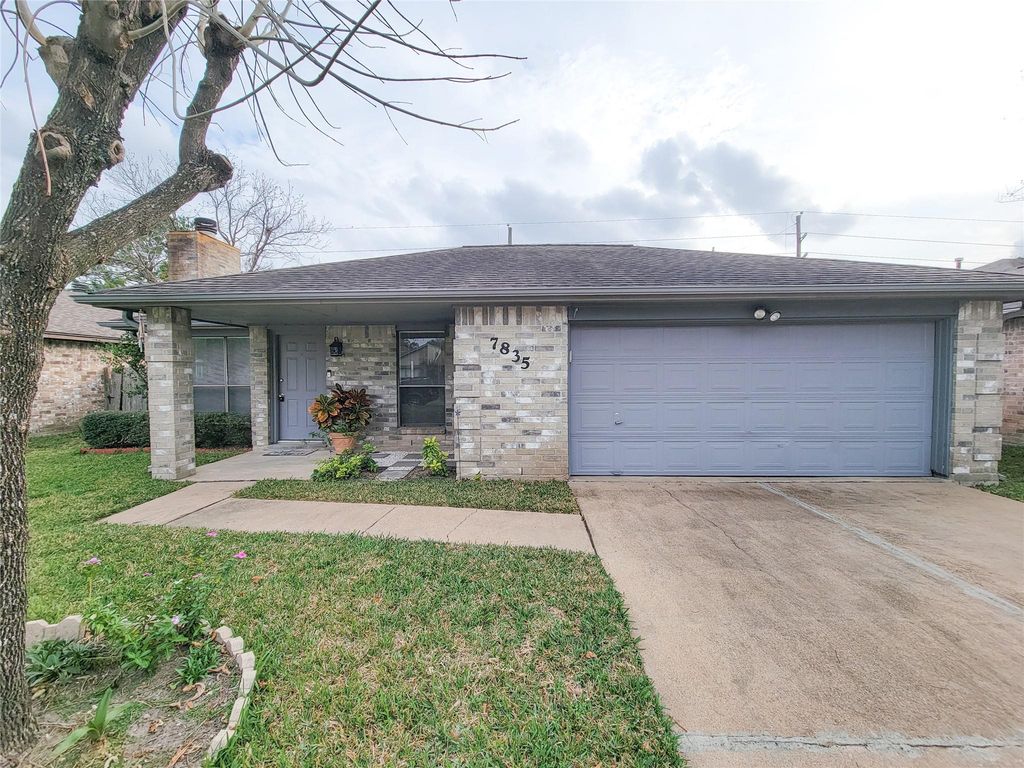 7835 Lumber Jack Drive, Houston, TX 77040