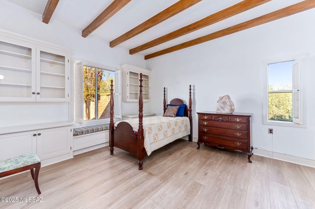 2635 E Camino la Zorrela, Tucson, AZ 85718