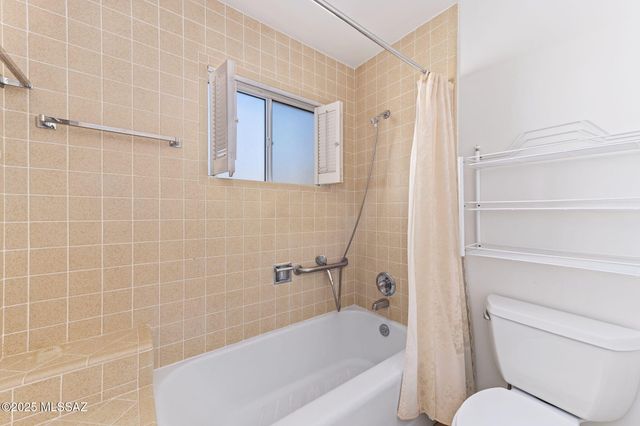 2635 E Camino la Zorrela, Tucson, AZ 85718