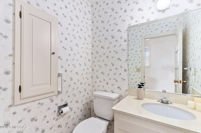 2635 E Camino la Zorrela, Tucson, AZ 85718