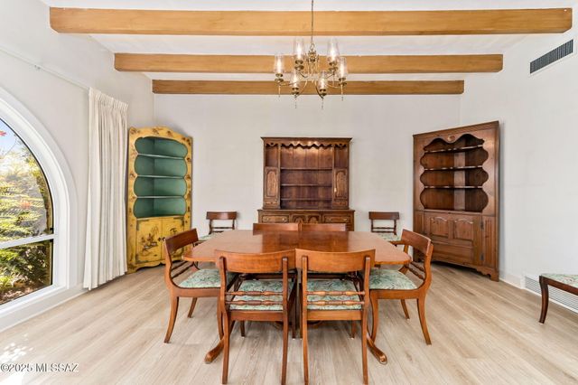 2635 E Camino la Zorrela, Tucson, AZ 85718