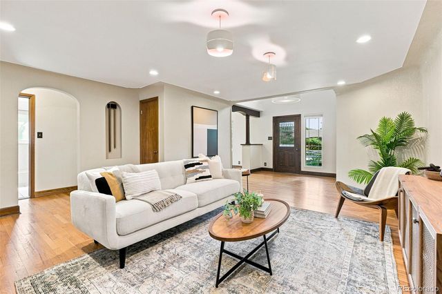 3351 W 21st Avenue, Denver, CO 80211