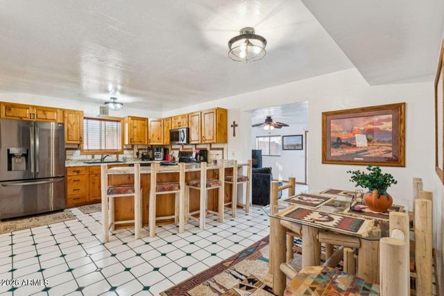 1038 E FRIAR Avenue, Apache Junction, AZ 85119