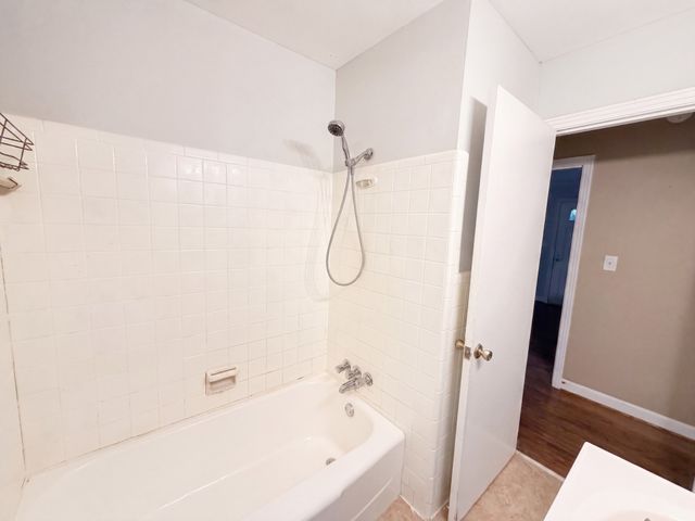 1223 Beverly Hills Dr, Clarksville, TN 37040