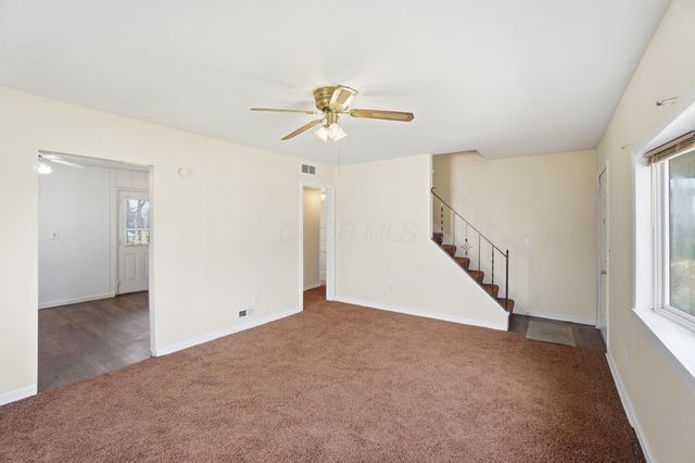 1835 S Sweetbriar Lane, Springfield, OH 45505