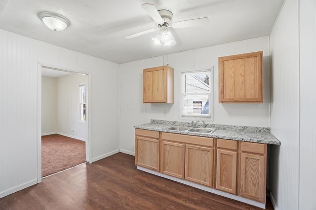 1835 S Sweetbriar Lane, Springfield, OH 45505