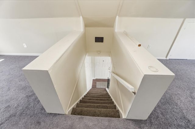 1835 S Sweetbriar Lane, Springfield, OH 45505