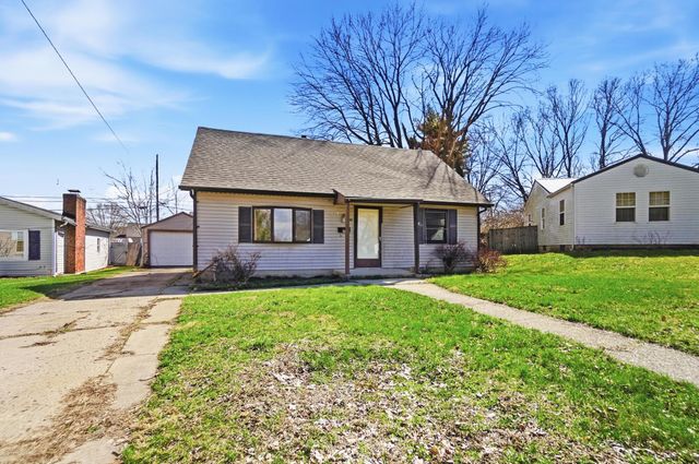 1835 S Sweetbriar Lane, Springfield, OH 45505