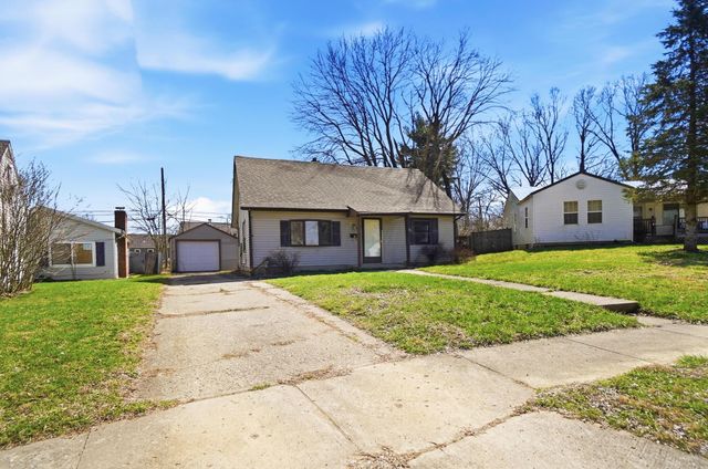 1835 S Sweetbriar Lane, Springfield, OH 45505