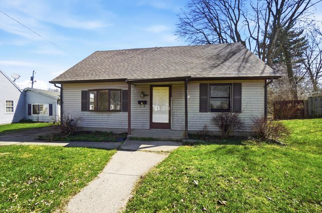 1835 S Sweetbriar Lane, Springfield, OH 45505