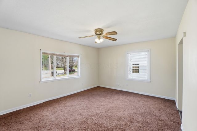 1835 S Sweetbriar Lane, Springfield, OH 45505