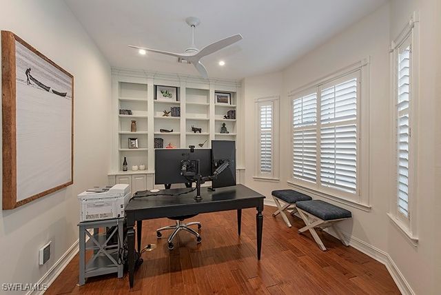9155 Torrefino CT, Naples, FL 34109