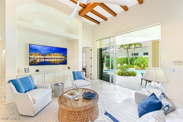 9155 Torrefino CT, Naples, FL 34109