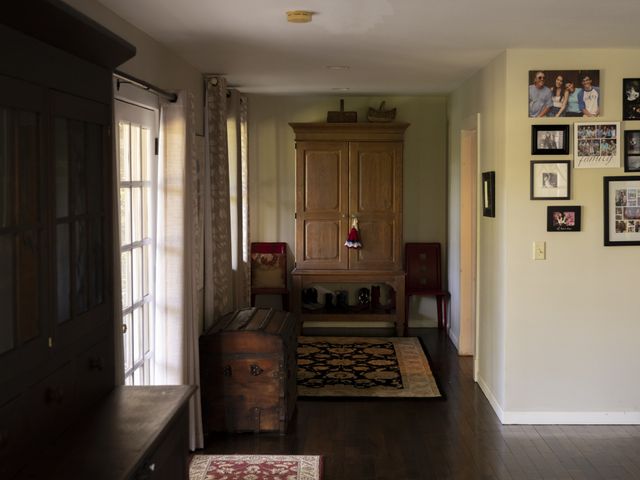 1098 Fred Gibbs Rd, White Bluff, TN 37187