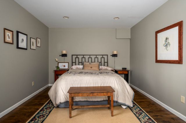 1098 Fred Gibbs Rd, White Bluff, TN 37187