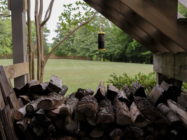 1098 Fred Gibbs Rd, White Bluff, TN 37187