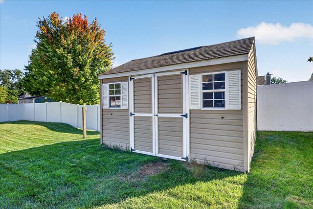 163 Woodhaven Drive, Battle Creek City, MI 49015