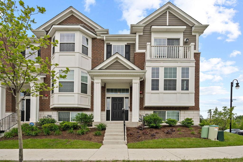 9281 Harlowe Lane, Orland Park, IL 60462