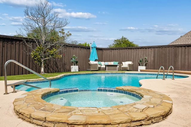 5833 Gallant Fox Lane, Plano, TX 75093