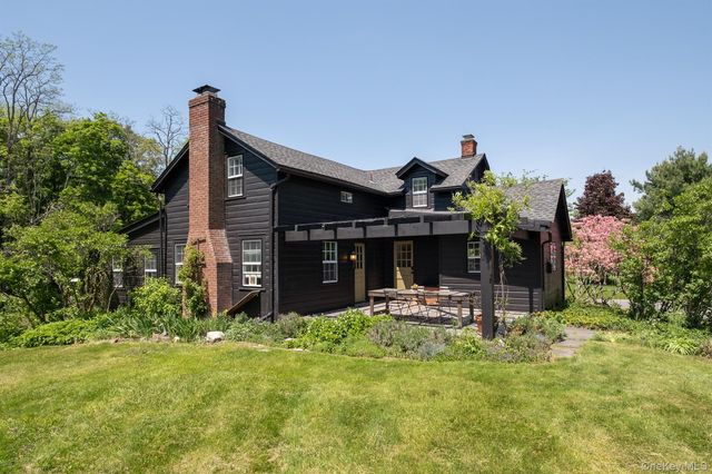 77 UPPER HOOK Road, Rhinebeck, NY 12572