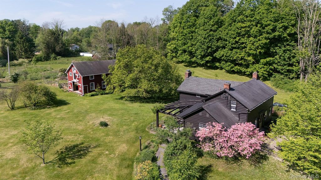 77 UPPER HOOK Road, Rhinebeck, NY 12572