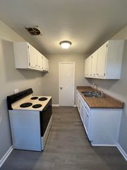 1630 Wayne ST, Roanoke, VA 24012