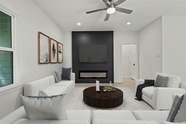 2227 Stoneman Street, Dallas, TX 75215