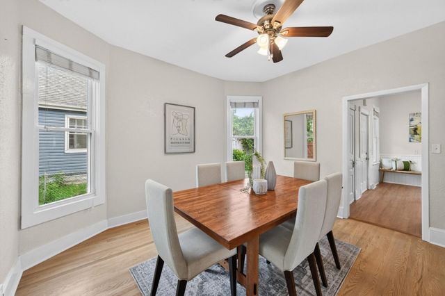 1008 Cook Avenue E, Saint Paul, MN 55106