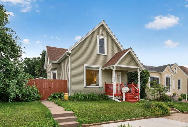 1008 Cook Avenue E, Saint Paul, MN 55106
