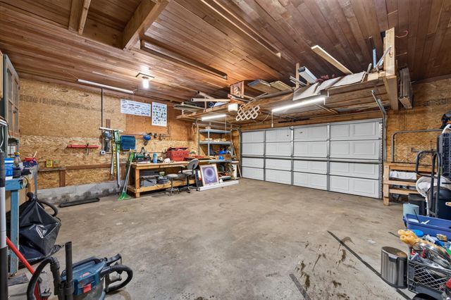 1008 Cook Avenue E, Saint Paul, MN 55106