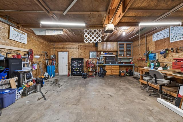 1008 Cook Avenue E, Saint Paul, MN 55106