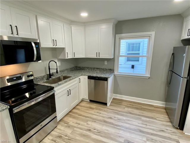 681 Bell St, Hampton, VA 23661