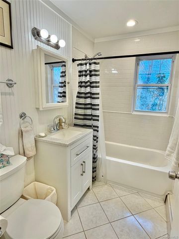 50 Hazelwood Avenue, Westhampton Beach, NY 11978