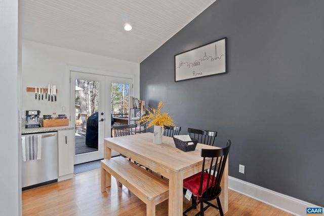 1 HATCHECHUBEE RD, Palmyra, VA 22963