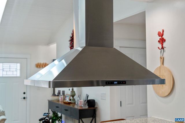 1 HATCHECHUBEE RD, Palmyra, VA 22963