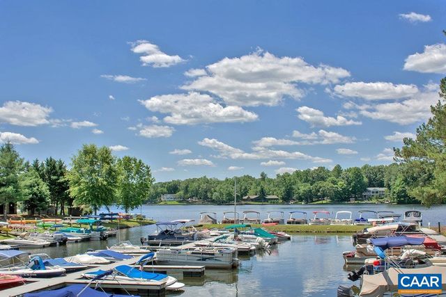 1 HATCHECHUBEE RD, Palmyra, VA 22963