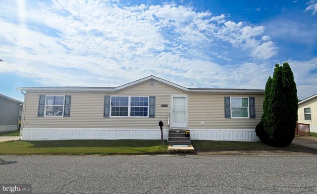 3304 IRIS LN, Baltimore, MD 21220