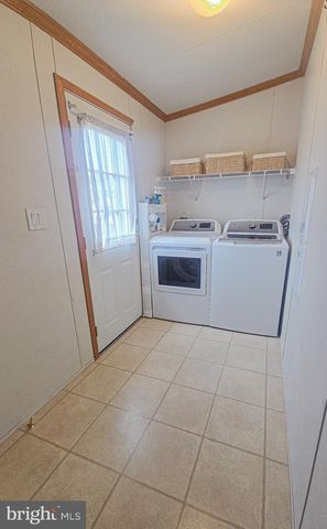 3304 IRIS LN, Baltimore, MD 21220