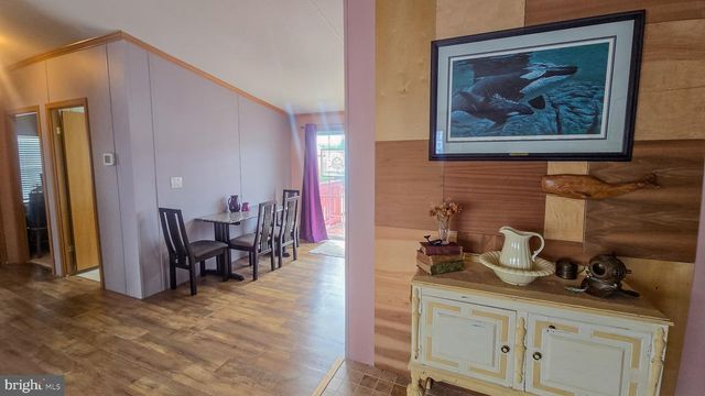 3304 IRIS LN, Baltimore, MD 21220
