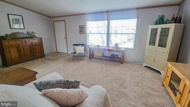 3304 IRIS LN, Baltimore, MD 21220
