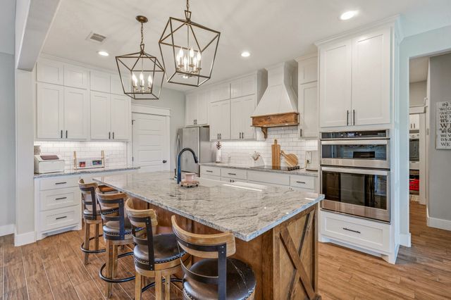 190 Blue Ribbon Lane, Stephenville, TX 76401