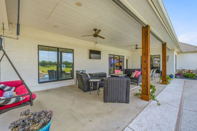190 Blue Ribbon Lane, Stephenville, TX 76401
