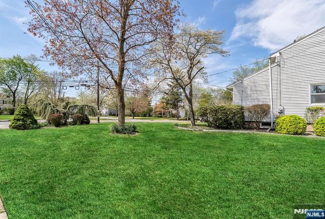 542 Nagle Street, Ridgewood, NJ 07450