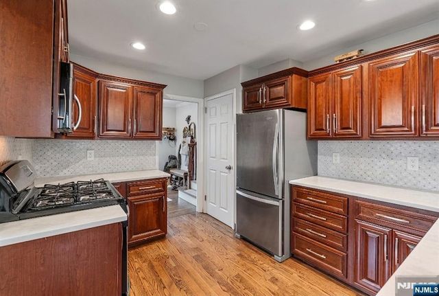 542 Nagle Street, Ridgewood, NJ 07450