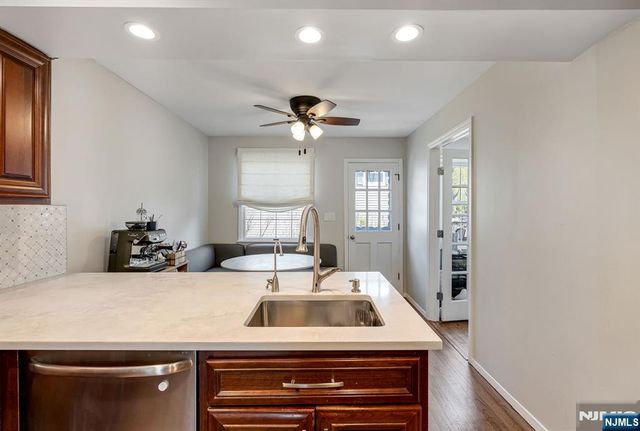 542 Nagle Street, Ridgewood, NJ 07450