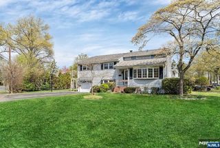 542 Nagle Street, Ridgewood, NJ 07450